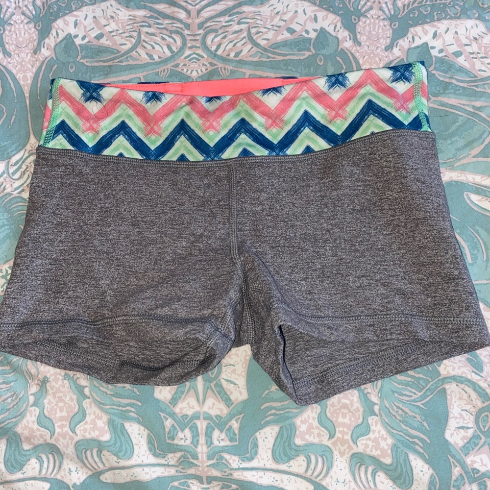 Ivivva shorts kids size 10!